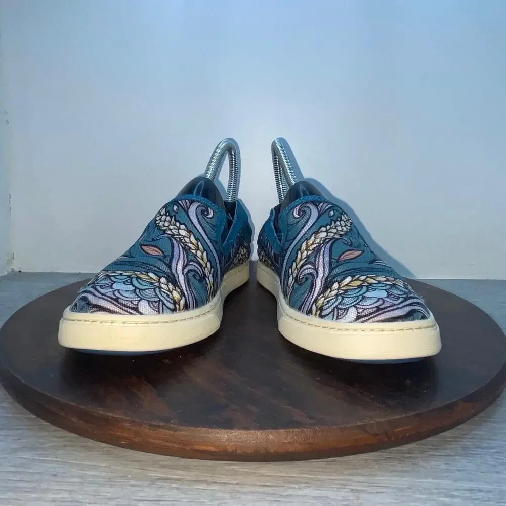 Olukai Kailua Hoa Wooden Wave Slip On Flats Shoes Sneakers Womens Size 6
